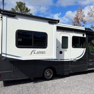 2019 Tiffin Motorhomes Class C RV Wayfarer 24TW