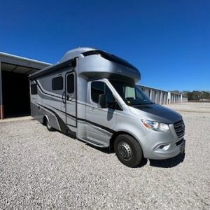 2020 Tiffin Motorhomes Class C RV Wayfarer 24TW