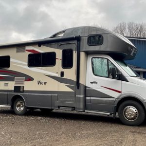 2017 Winnebago Class C RV VIEW 24J