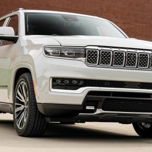 2022 Jeep Grand Wagoneer Series III