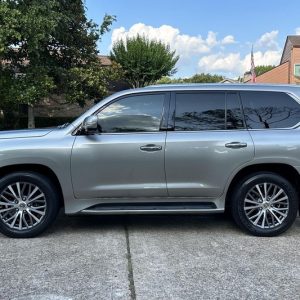 2019 Lexus LX 570